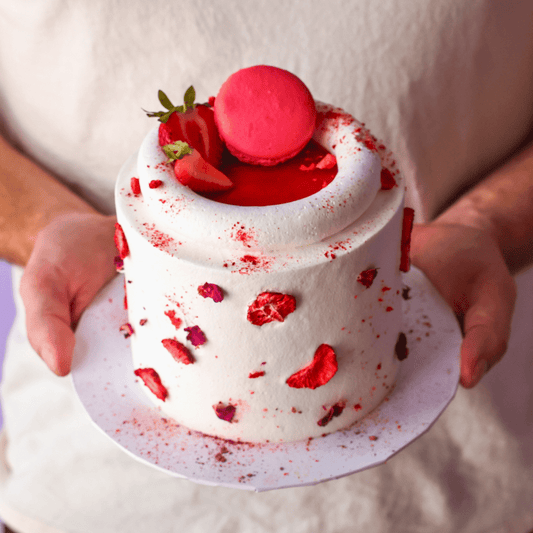 Strawberry Cake  | dbakers Sweet Studio